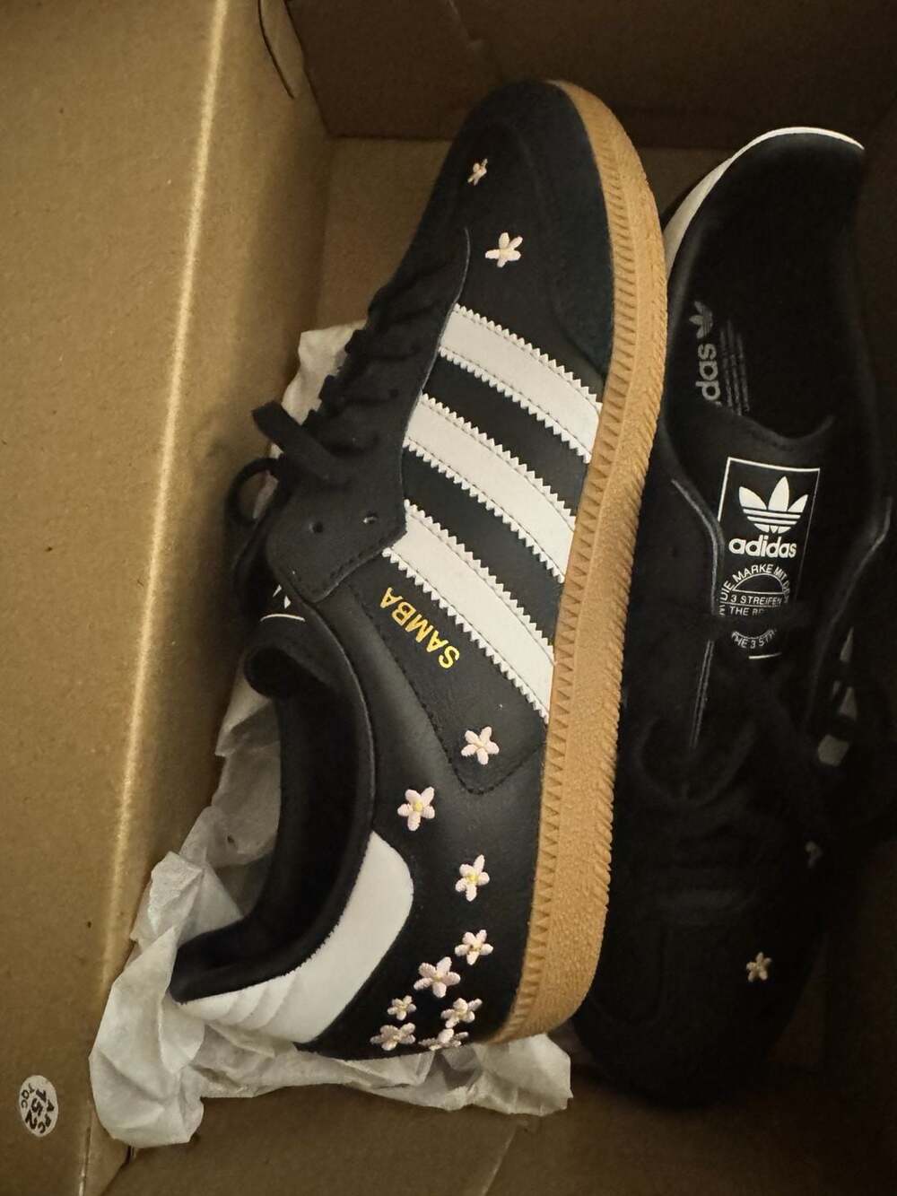 Adidas Samba OG J Size 7 Black Flower Embroidered Sneakers